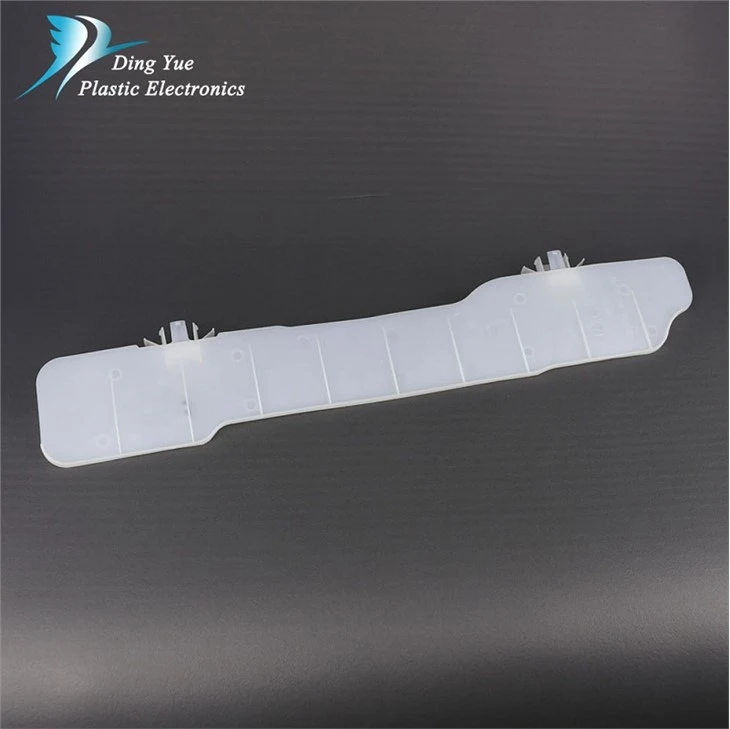unscrewing cores injection molding